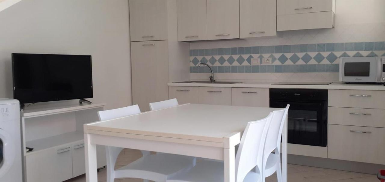 Villetta Federico Climatizzata Con Giardino Privato Viddalba Экстерьер фото